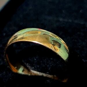 18K Gold Bonded Wedding Ring Mens Band Size 9, 12